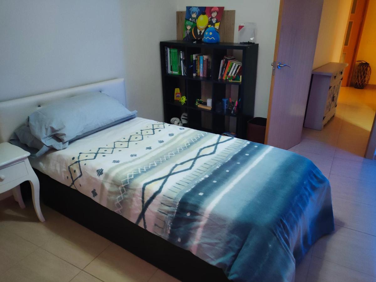 Habitacion Amplia Y Comoda Reus Extérieur photo